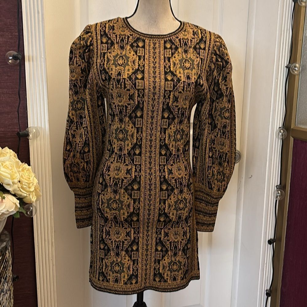 Zara sweater dress, M